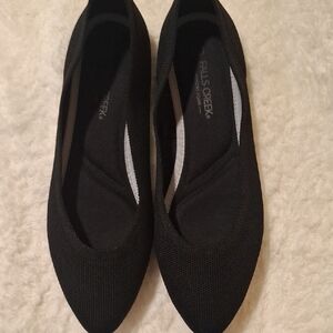 Falls Creek Black Suede Flats Sleek Design